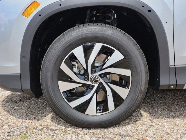 new 2025 Volkswagen Tiguan car, priced at $33,871