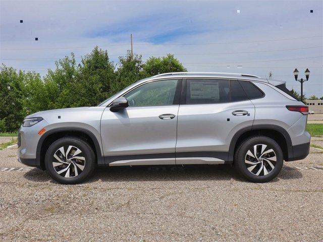 new 2025 Volkswagen Tiguan car, priced at $33,871