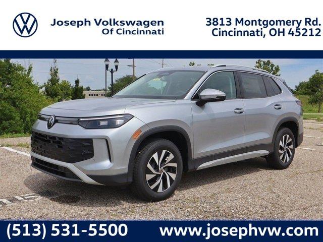 new 2025 Volkswagen Tiguan car, priced at $33,871