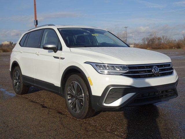 new 2024 Volkswagen Tiguan car, priced at $33,966