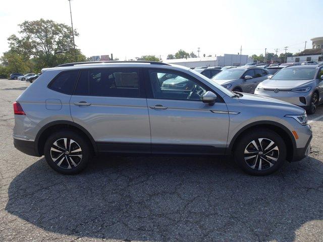 new 2024 Volkswagen Tiguan car, priced at $31,016