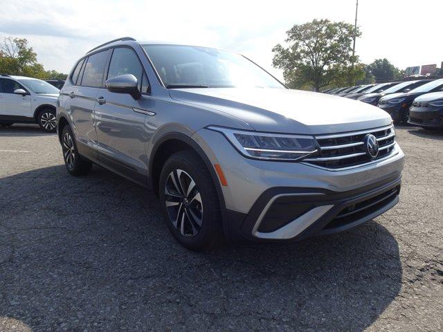 new 2024 Volkswagen Tiguan car, priced at $31,016