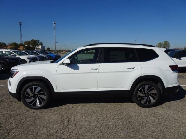 new 2024 Volkswagen Atlas car, priced at $44,324