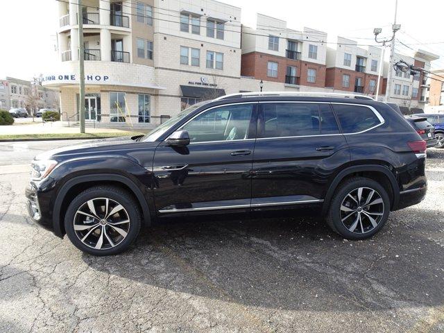 new 2025 Volkswagen Atlas car, priced at $56,536