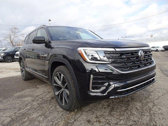 new 2025 Volkswagen Atlas car, priced at $56,536