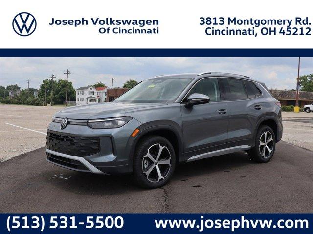new 2025 Volkswagen Tiguan car, priced at $35,815