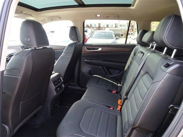 new 2025 Volkswagen Atlas car, priced at $50,836