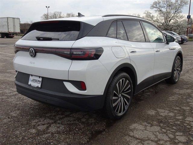 new 2025 Volkswagen ID.4 car, priced at $47,741