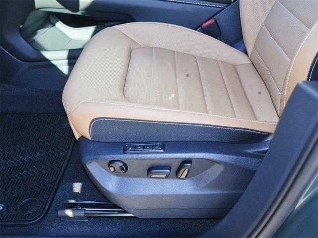 new 2026 Volkswagen Atlas Cross Sport car, priced at $50,923