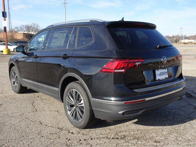 new 2024 Volkswagen Tiguan car, priced at $33,966