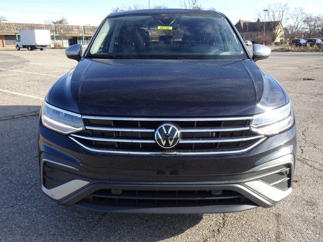 new 2024 Volkswagen Tiguan car, priced at $33,966