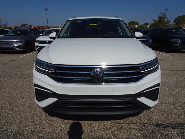 new 2024 Volkswagen Tiguan car, priced at $36,341