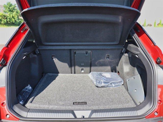 new 2025 Volkswagen ID.4 car, priced at $60,931