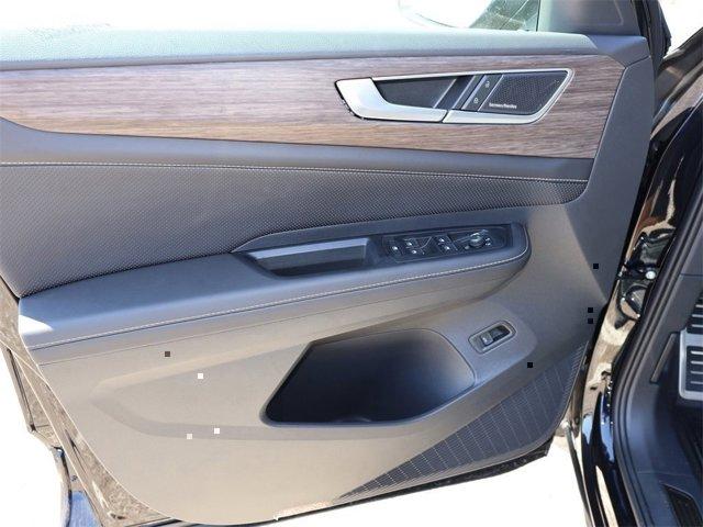 new 2025 Volkswagen Atlas car, priced at $55,873