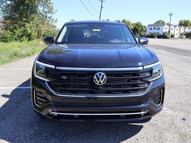 new 2025 Volkswagen Atlas car, priced at $55,873