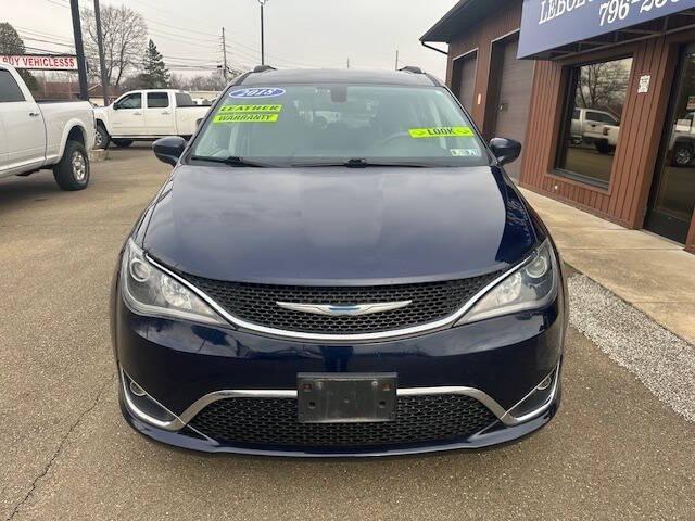 used 2018 Chrysler Pacifica car, priced at $12,900