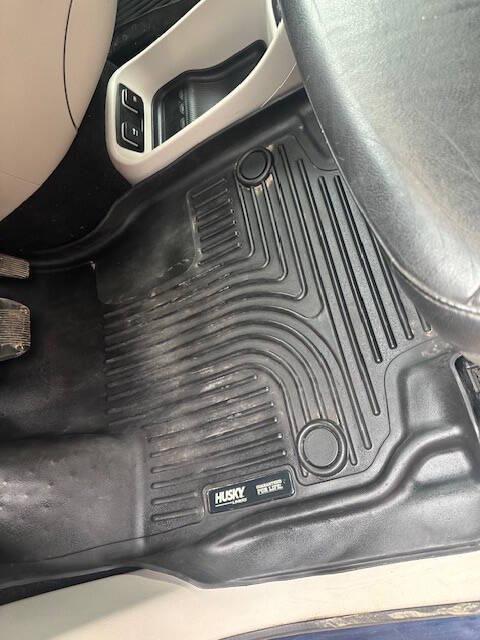 used 2018 Chrysler Pacifica car, priced at $12,900