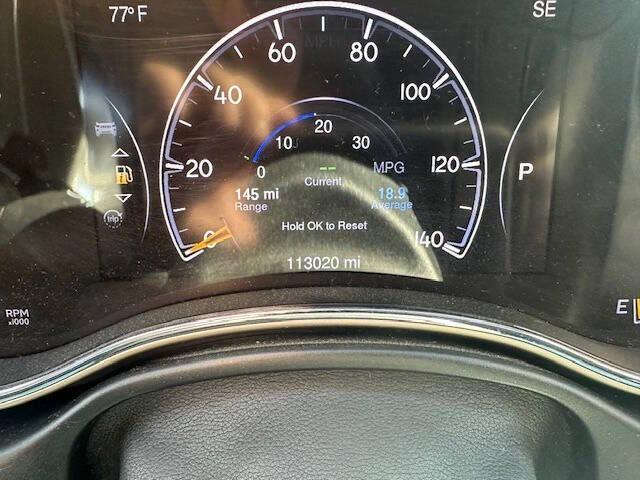 used 2015 Jeep Grand Cherokee car, priced at $11,900