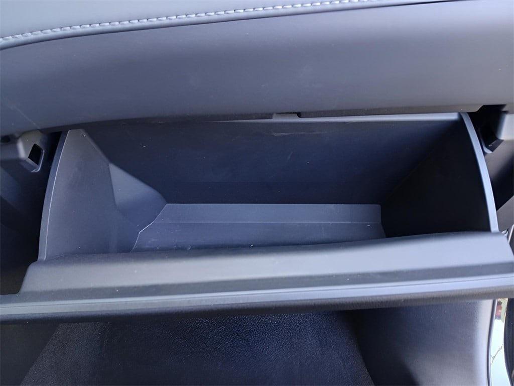 used 2022 Toyota Highlander car, priced at $38,165