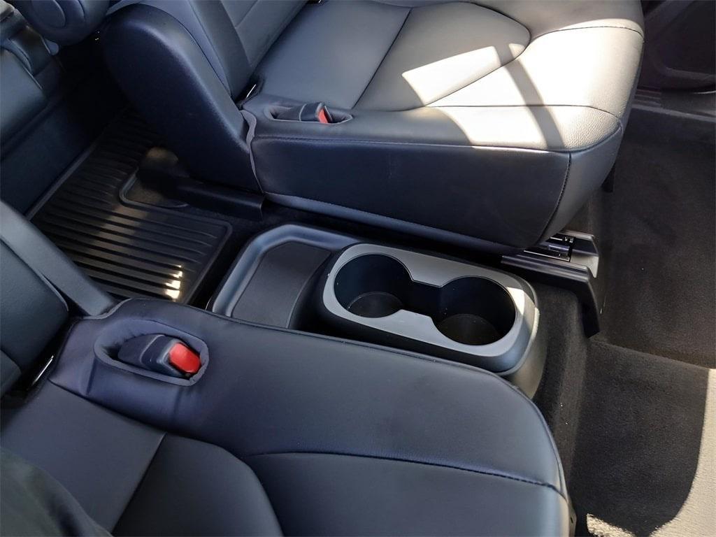 used 2022 Toyota Highlander car, priced at $38,165