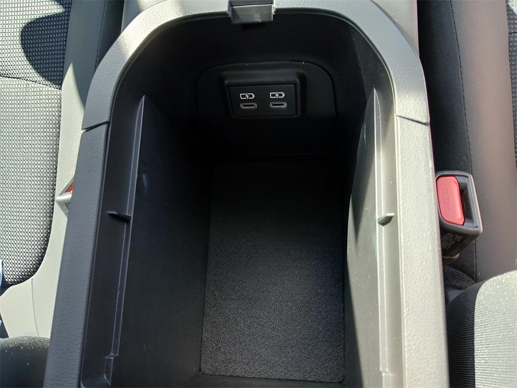 used 2022 Toyota RAV4 car, priced at $28,806