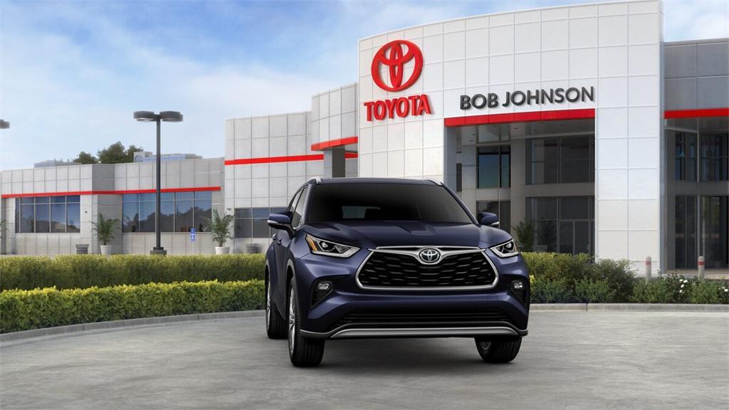 new 2025 Toyota Highlander car, priced at $54,598