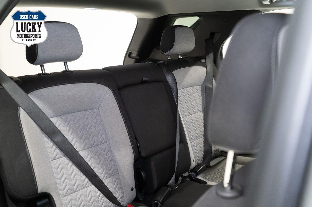 used 2024 Chevrolet Equinox car, priced at $18,999