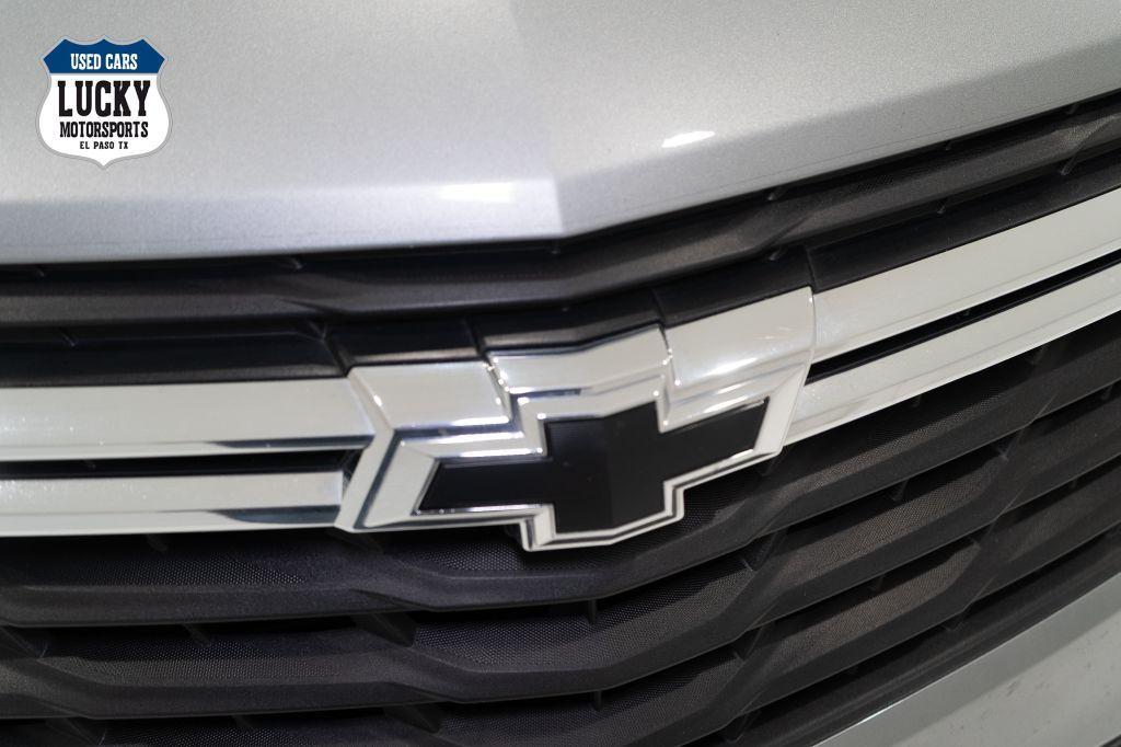 used 2024 Chevrolet Equinox car, priced at $18,999