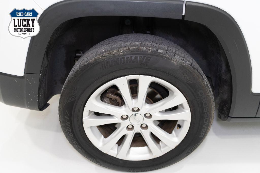 used 2015 Jeep Cherokee car, priced at $8,999