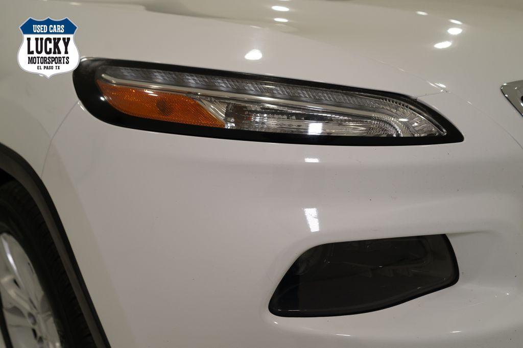 used 2015 Jeep Cherokee car, priced at $8,999