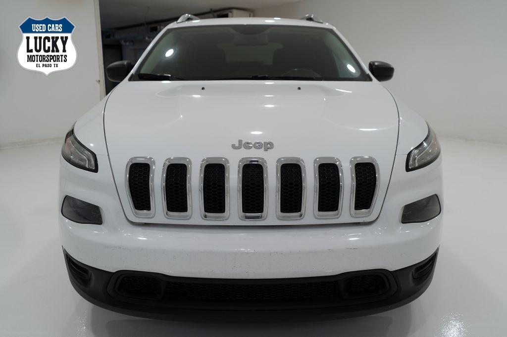 used 2015 Jeep Cherokee car, priced at $8,999