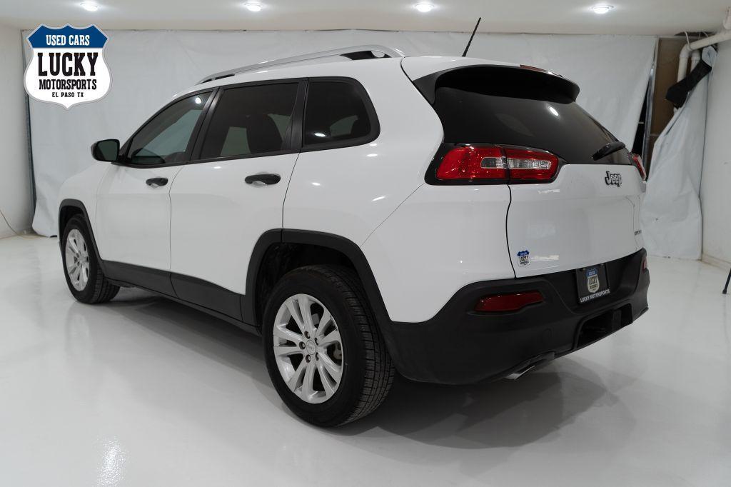 used 2015 Jeep Cherokee car, priced at $8,999