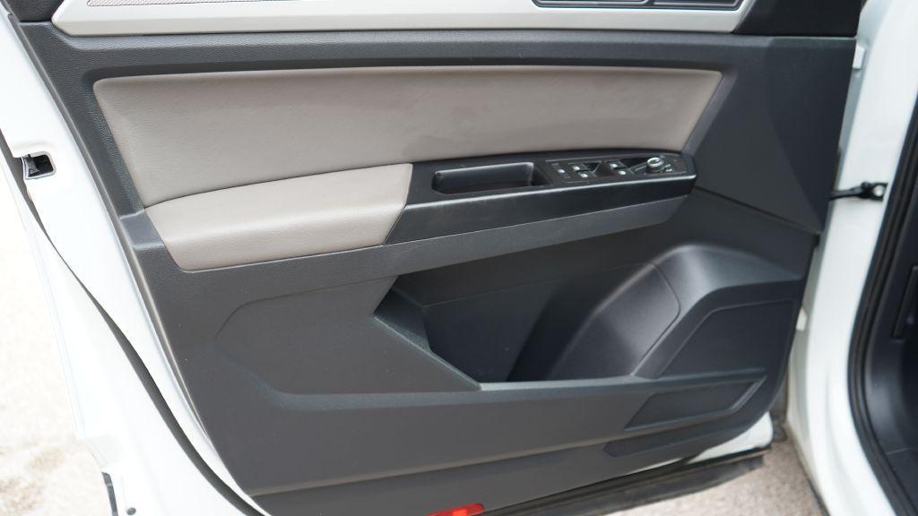 used 2021 Volkswagen Atlas Cross Sport car, priced at $17,999