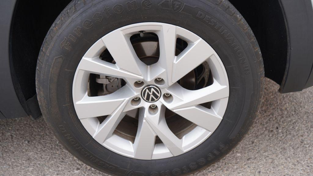 used 2021 Volkswagen Atlas Cross Sport car, priced at $17,999