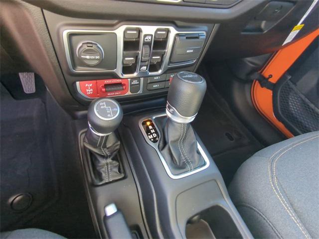 new 2025 Jeep Gladiator car, priced at $47,933