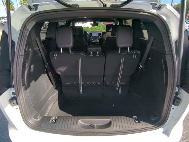 new 2026 Chrysler Pacifica car, priced at $44,084