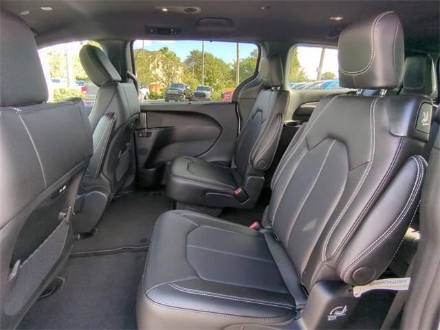 new 2026 Chrysler Pacifica car, priced at $44,084