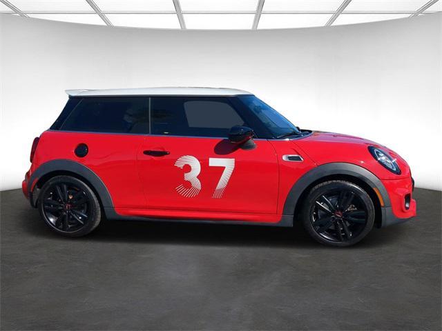 used 2021 MINI Hardtop car, priced at $19,999