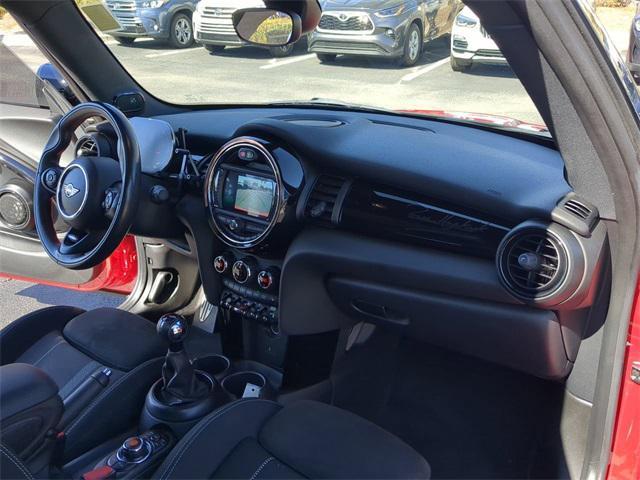 used 2021 MINI Hardtop car, priced at $19,999