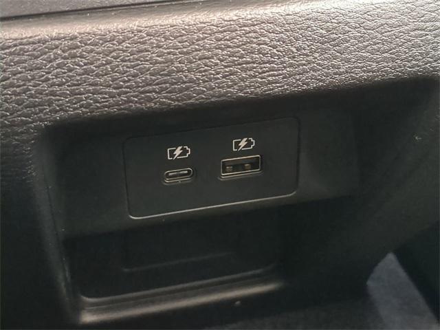 used 2024 Mitsubishi Outlander car, priced at $30,499