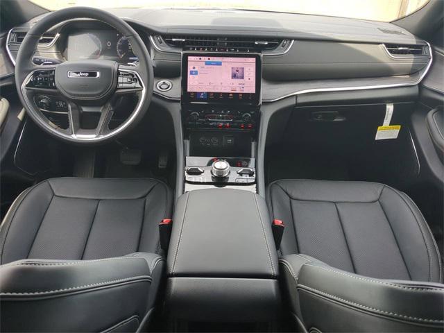 new 2025 Jeep Grand Cherokee car, priced at $53,839