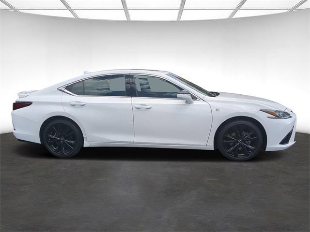 used 2022 Lexus ES 350 car, priced at $31,999