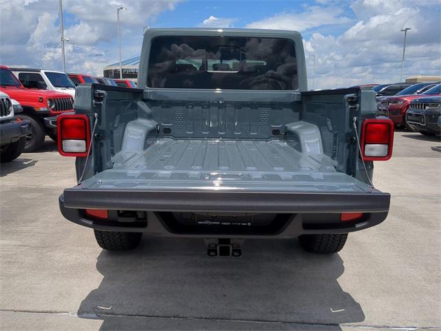 new 2024 Jeep Gladiator car, priced at $44,410