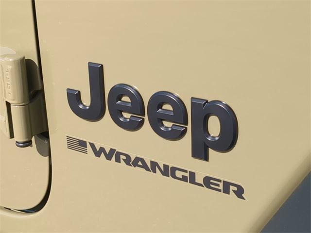 new 2025 Jeep Wrangler car, priced at $43,974
