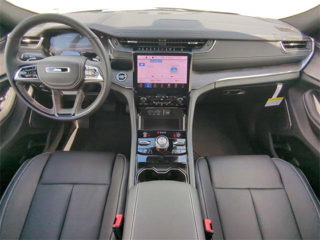 new 2025 Jeep Grand Cherokee car, priced at $62,262