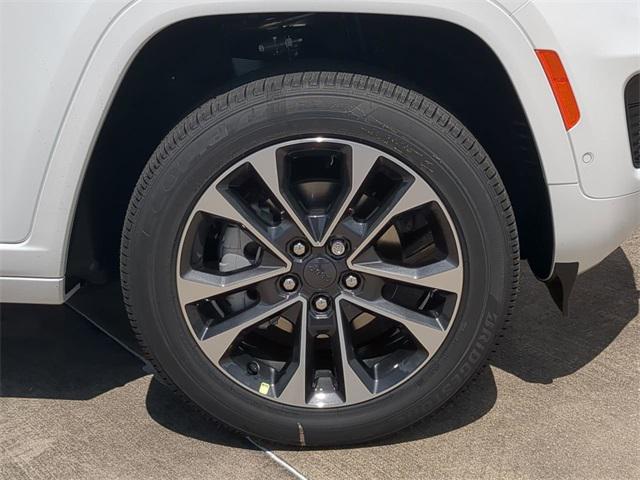 new 2025 Jeep Grand Cherokee car, priced at $62,262