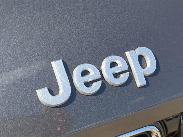 new 2025 Jeep Grand Cherokee car, priced at $62,822