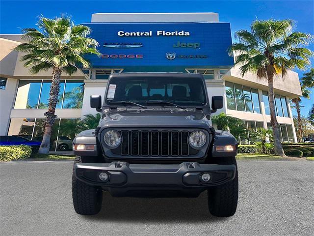 new 2025 Jeep Gladiator car, priced at $42,990