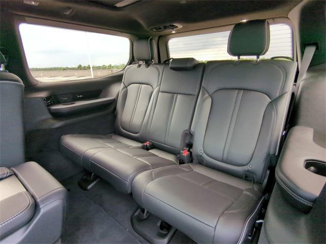 new 2024 Jeep Grand Wagoneer car, priced at $91,873