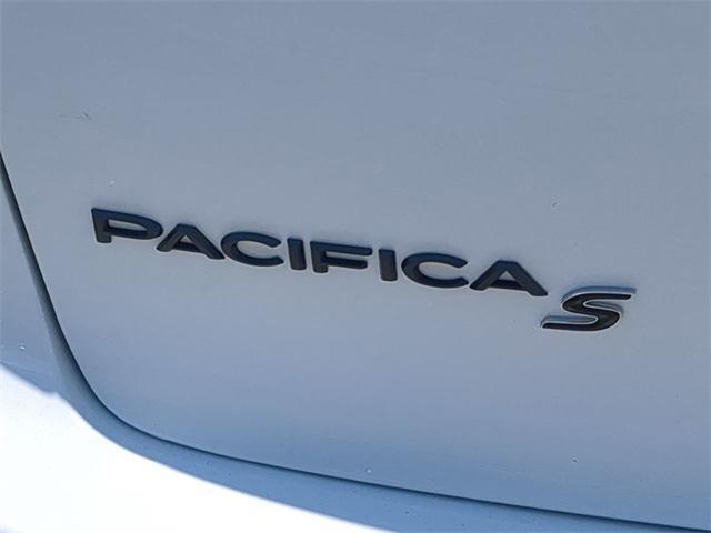 new 2024 Chrysler Pacifica car, priced at $45,789